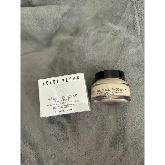 Bobbi brown enriched vitamin face base 50ml - Picture 1 of 3